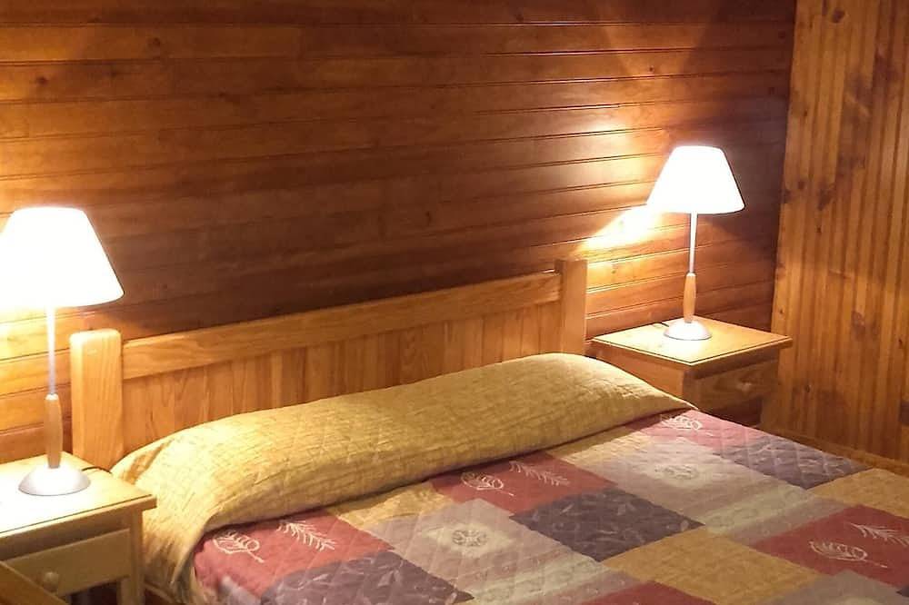 Appartement entier, Grand appartement T4 en bas de chalet, proche des pistes de Pyrénées 2000 in Bolquère, Parc naturel régional des Pyrénées catalanes