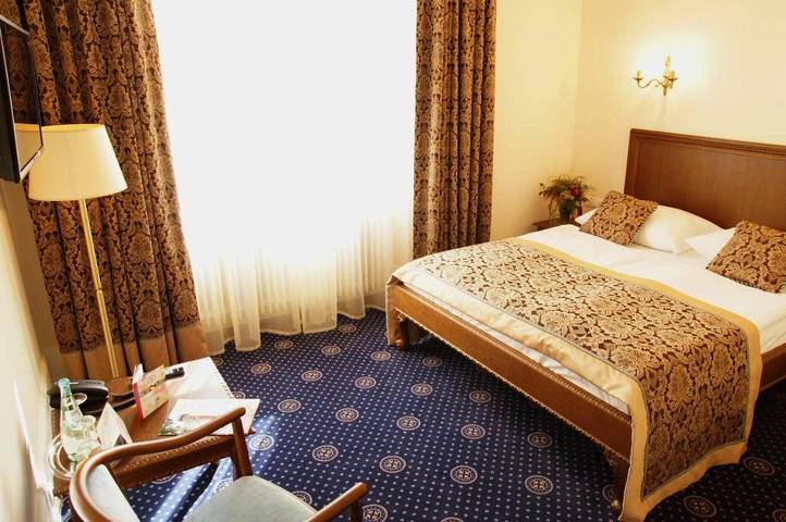 Hotel für 2 Personen, mit Terrasse und Garten sowie Sauna und Ausblick in Meinhard - 3