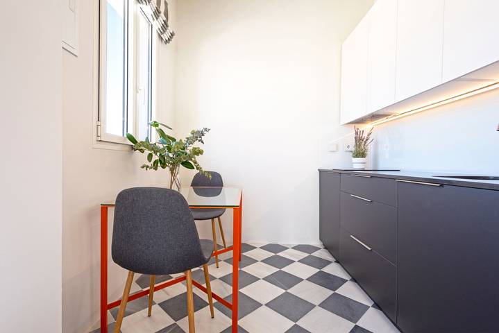 Ferienwohnung für 2 Personen, mit Terrasse in Sevilla - 4