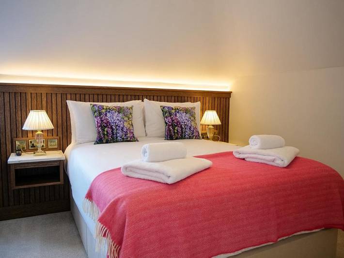 Bed and breakfast for 2 people in Dingle Peninsula