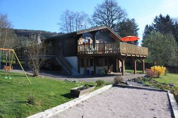 Gîte pour 8 personnes, avec jardin et terrasse à La Forge