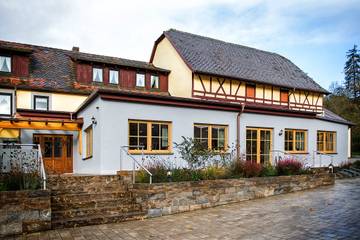 Vacation Rental for 4 Guests in Colmberg, Romantische Straße, Picture 1