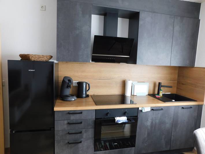 Ganze Ferienwohnung, Ferienwohnung Am Kirchberg - Ferienwohnung 55qm, 1 Schlafzimmer, max. 2 Personen in Sonnenbühl, Albsteig Etappe 11