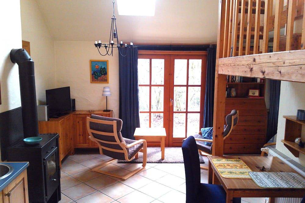 Ganze Wohnung, Ferienwohnung im Grünen vor den Toren Celles - nichts außer Natur in Celle, Aller-Leine-Tal