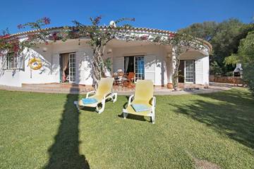 Holiday Rental for 8 People in Almancil, Faro District, Photo 2