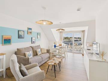 Gîte pour 2 personnes, avec balcon dans Port de Loctudy