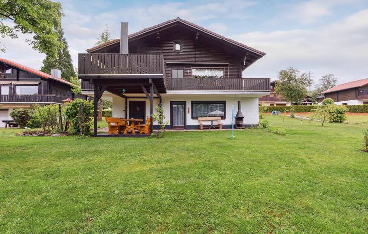 Ferienwohnung für 5 Personen, mit Terrasse und Garten in Arrach