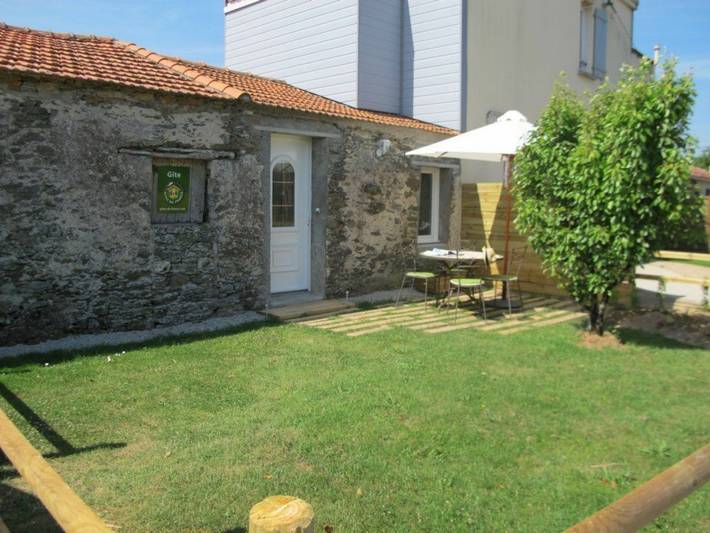 Gîte pour 3 personnes, avec Jardin
