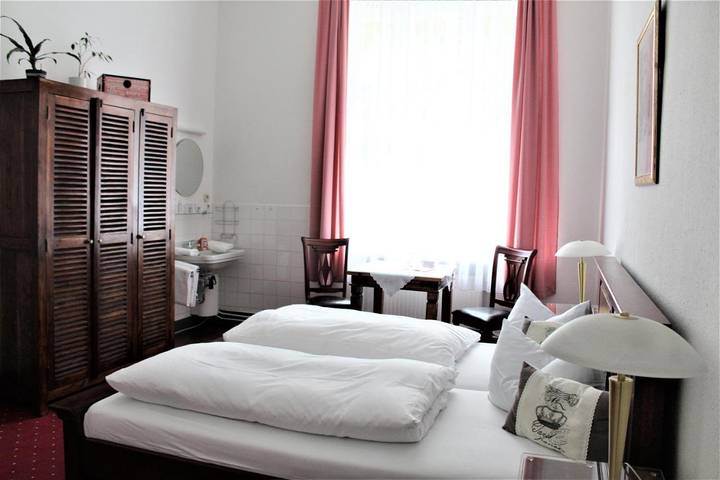 BnB für 3 Personen in Charlottenburg Berlin