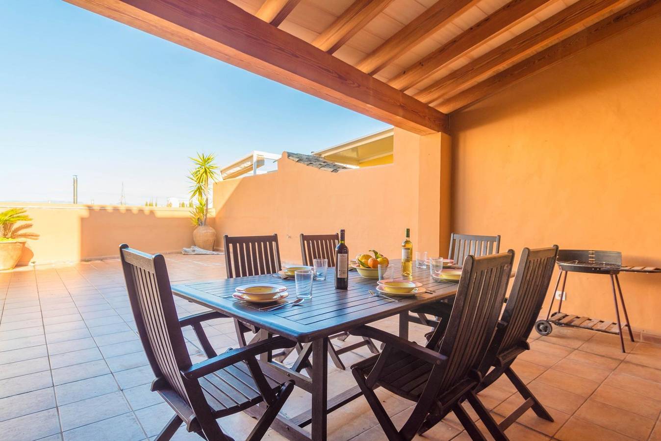 Ca Na Nyola - Apartment with terrace in Montuïri. Free Wifi in Montuïri, Majorca Center