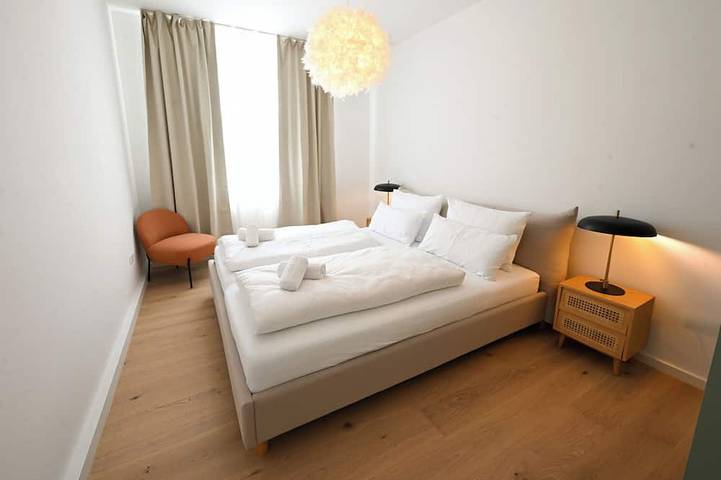 Ganze Wohnung, Liboria Ferienwohnung Starnberg mit Balkon für 6 Personen in Strandbad Starnberg, Starnberg