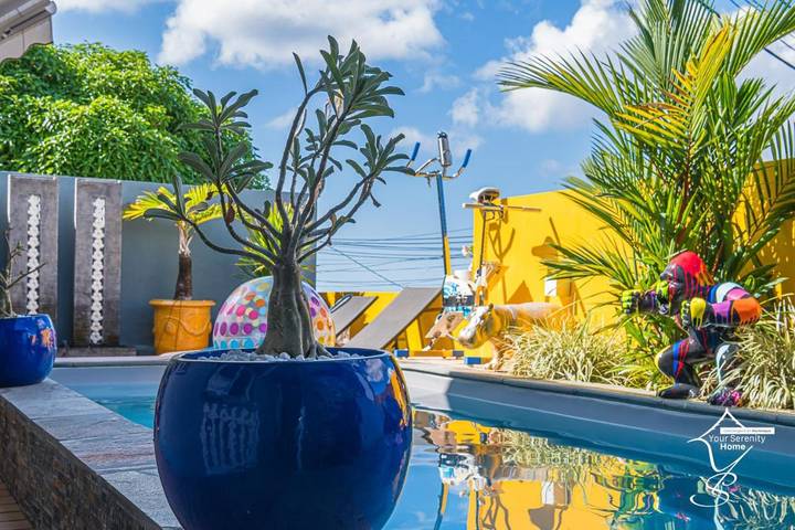 Villa pour 6 personnes, avec terrasse et vue ainsi que jardin et piscine
