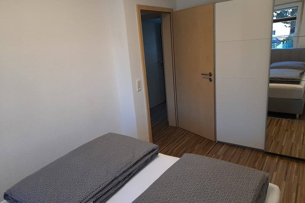 Ganze Wohnung, Moderne Ferienwohnung mit Balkon in Schöllkrippen, Spessart-Mainland