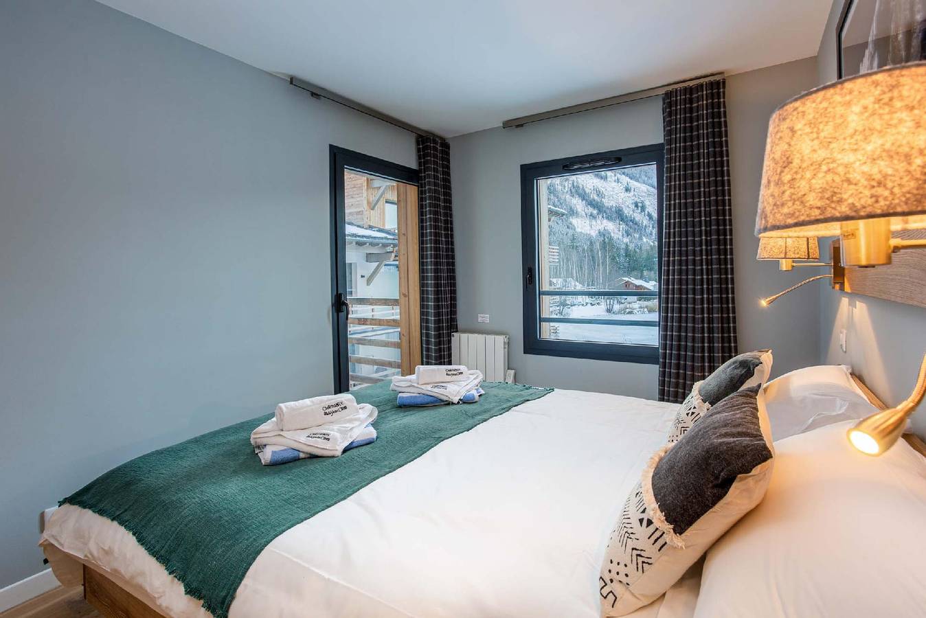 Ganze Ferienwohnung, Ski-in Appartement mit Pool und Parkplatz in Brevent-Flegere, Chamonix