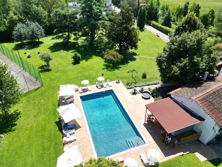 Casa vacanza per 3 persone, con piscina e giardino nonché panorama, con animali domestici in San Martino Buon Albergo