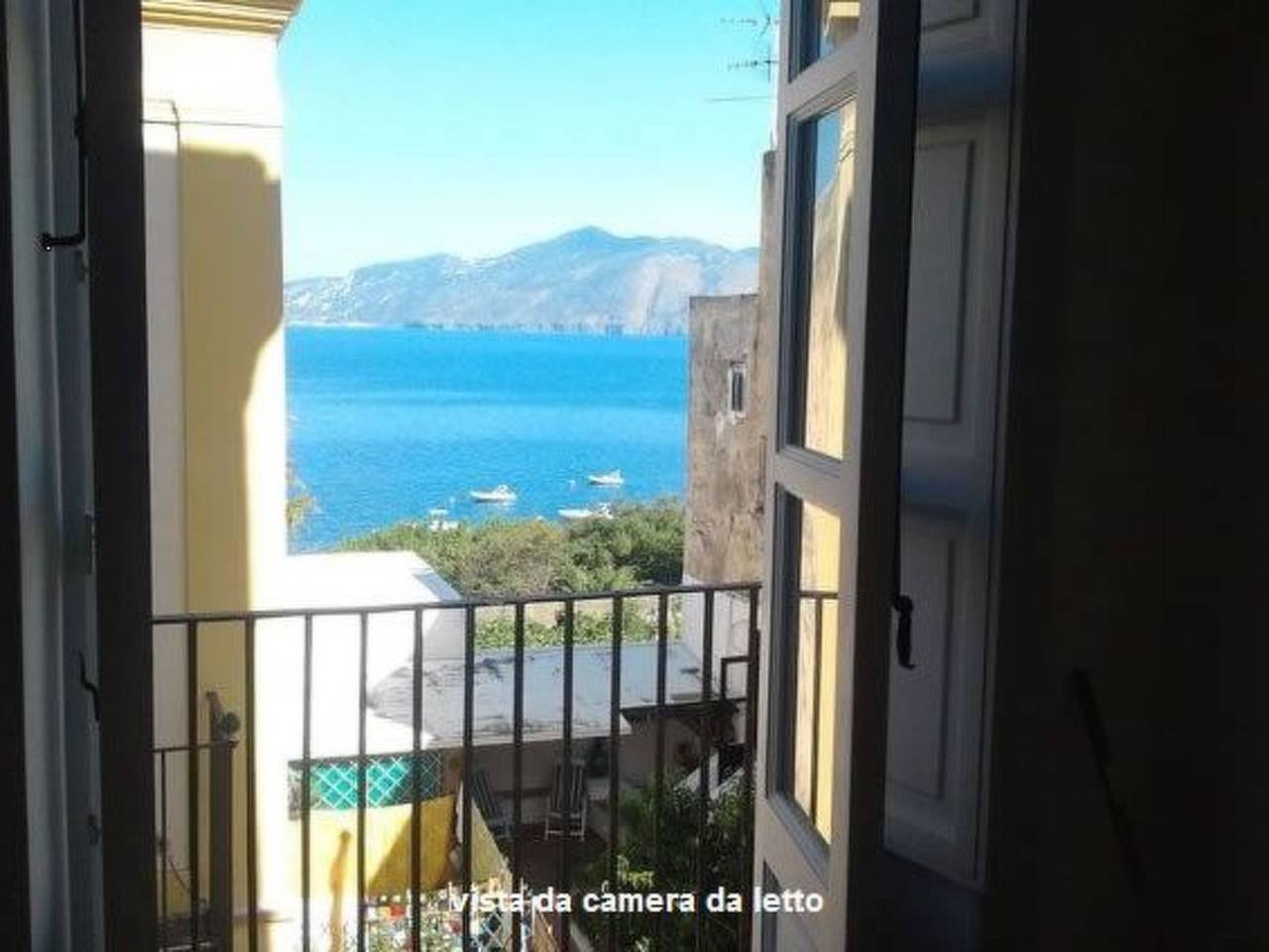 Appartamento intero, Appartamento di charme a 100 metri da Santa Marina Salina in Santa Marina Salina, Salina