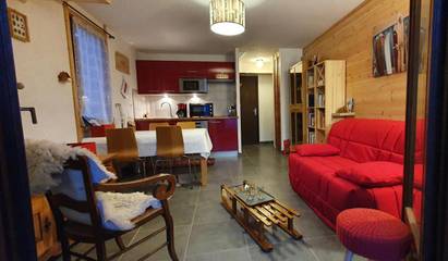 Gîte pour 5 personnes, avec jardin et vue à Val-des-Prés