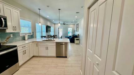 Vacation Home for 12 Guests in Fort Myers Beach, Estero Island, Picture 2