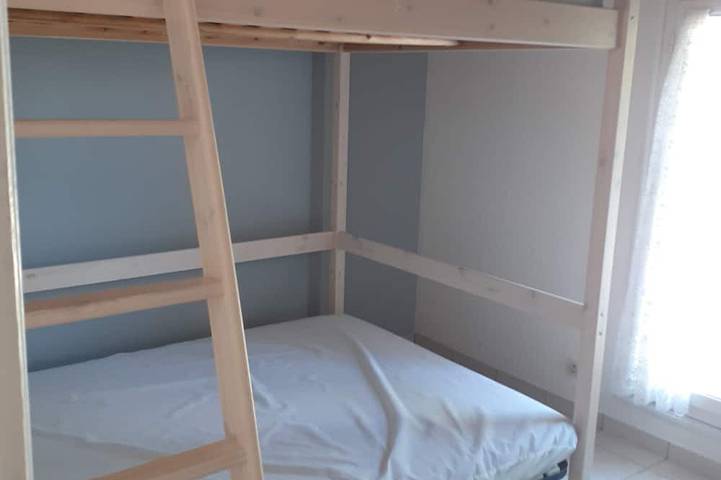 Maison de vacances pour 6 personnes, avec terrasse et piscine à Le Château-d'Oléron