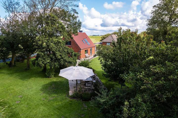 Ferienhaus für 5 Personen, mit Garten und Ausblick in Hedwigenkoog