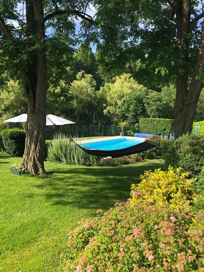 Chambre d’hôte pour 2 personnes, avec Terrasse et Jardin ainsi que Piscine et Vue