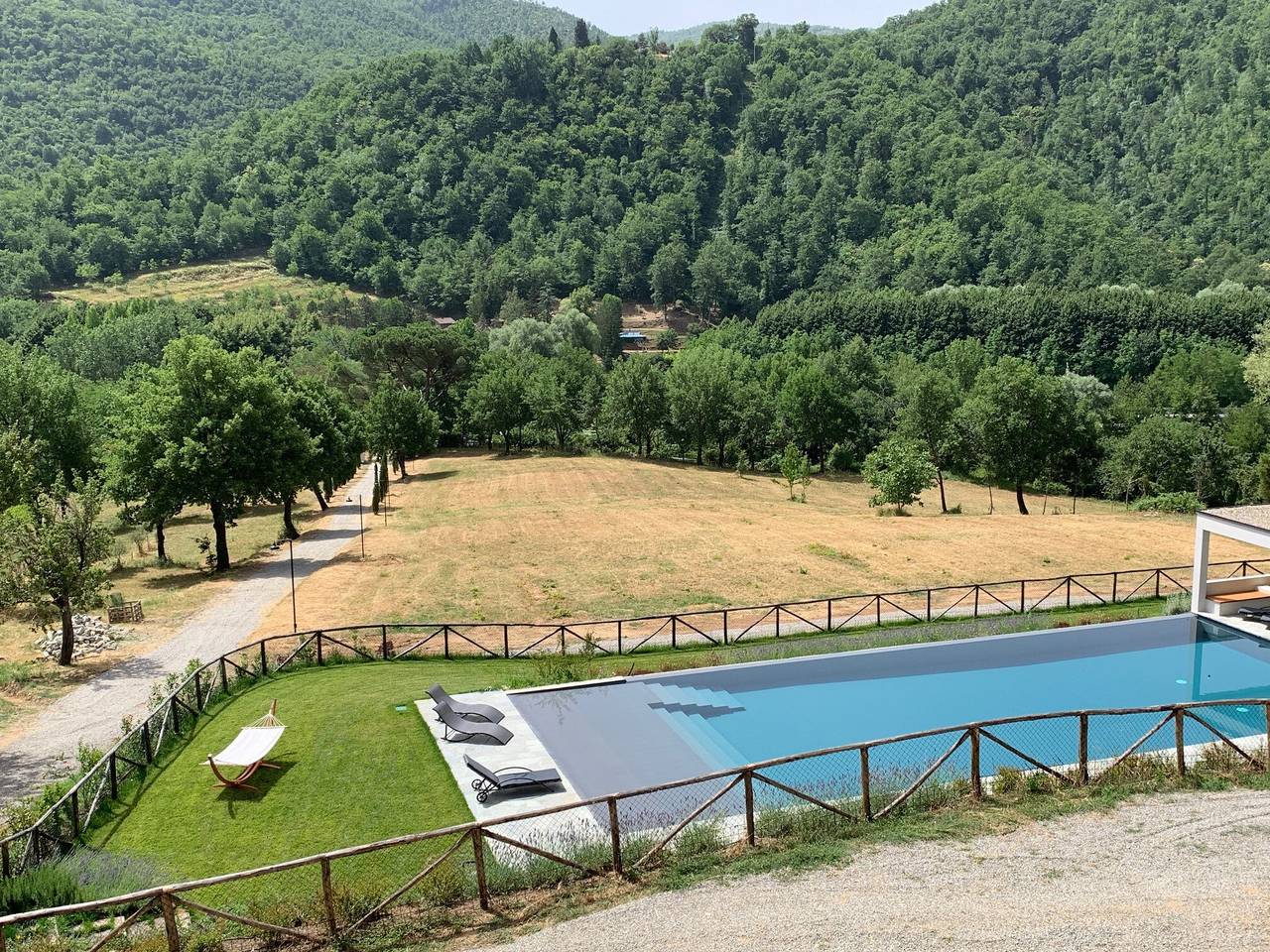 Agriturismo "Parulia Country House - Gea" con piscina condivisa, terrazza condivisa e Wi-Fi in Provincia di Arezzo