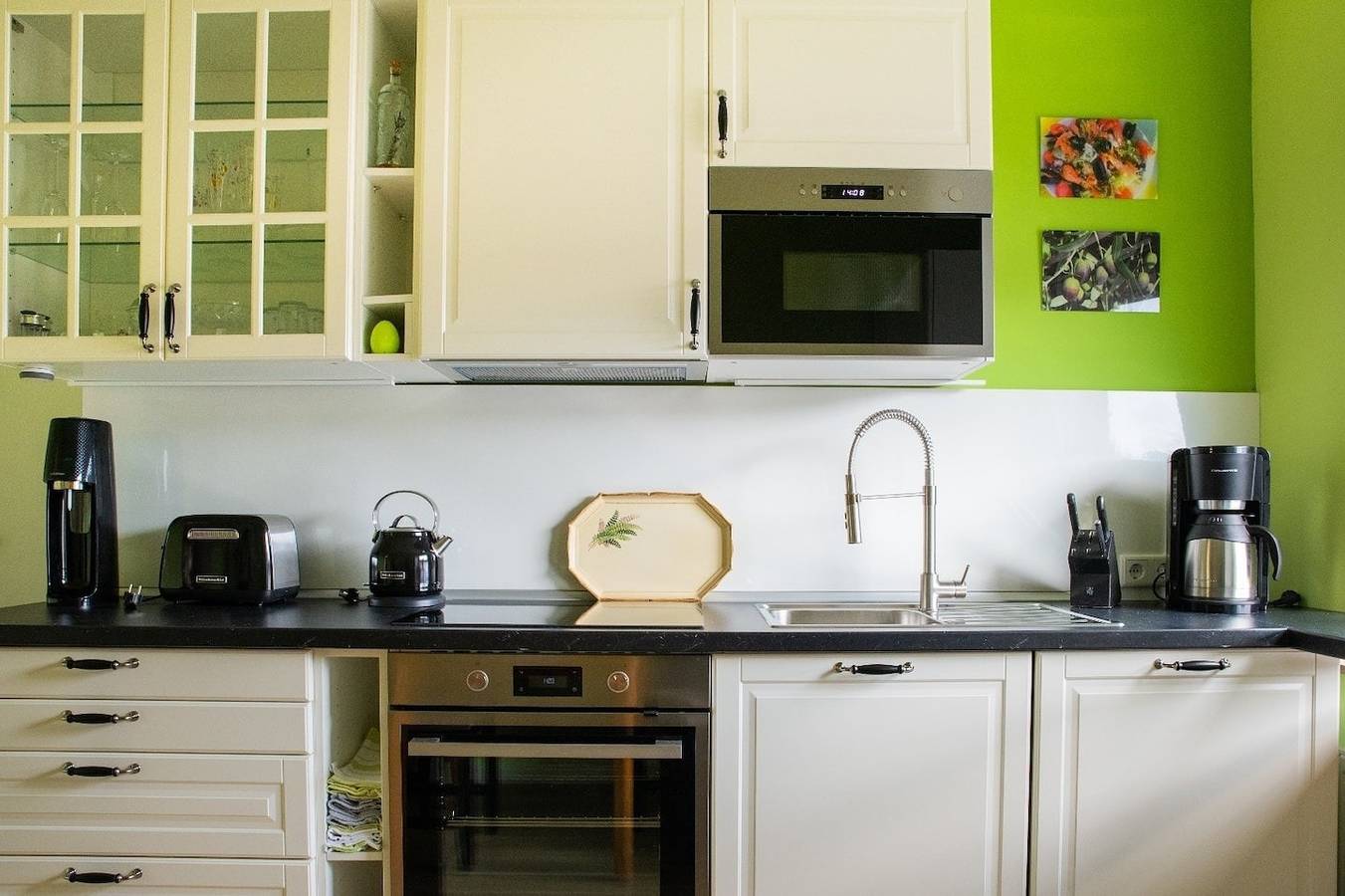 Ganze Ferienwohnung, Farbenfrohe Ferienwohnung in Detmold, Kreis Lippe