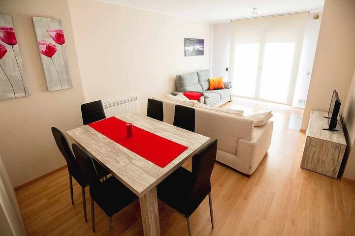 Appartement de vacances pour 8 personnes, avec balcon