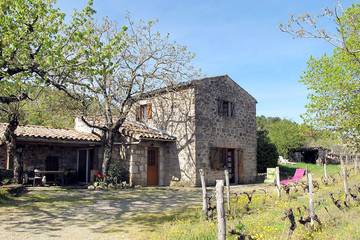 Gîte pour 4 personnes, avec jardin à Saint-Genest-de-Beauzon
