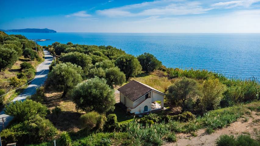 Ferienhaus für 4 Personen, mit Garten und Terrasse in Pisciotta
