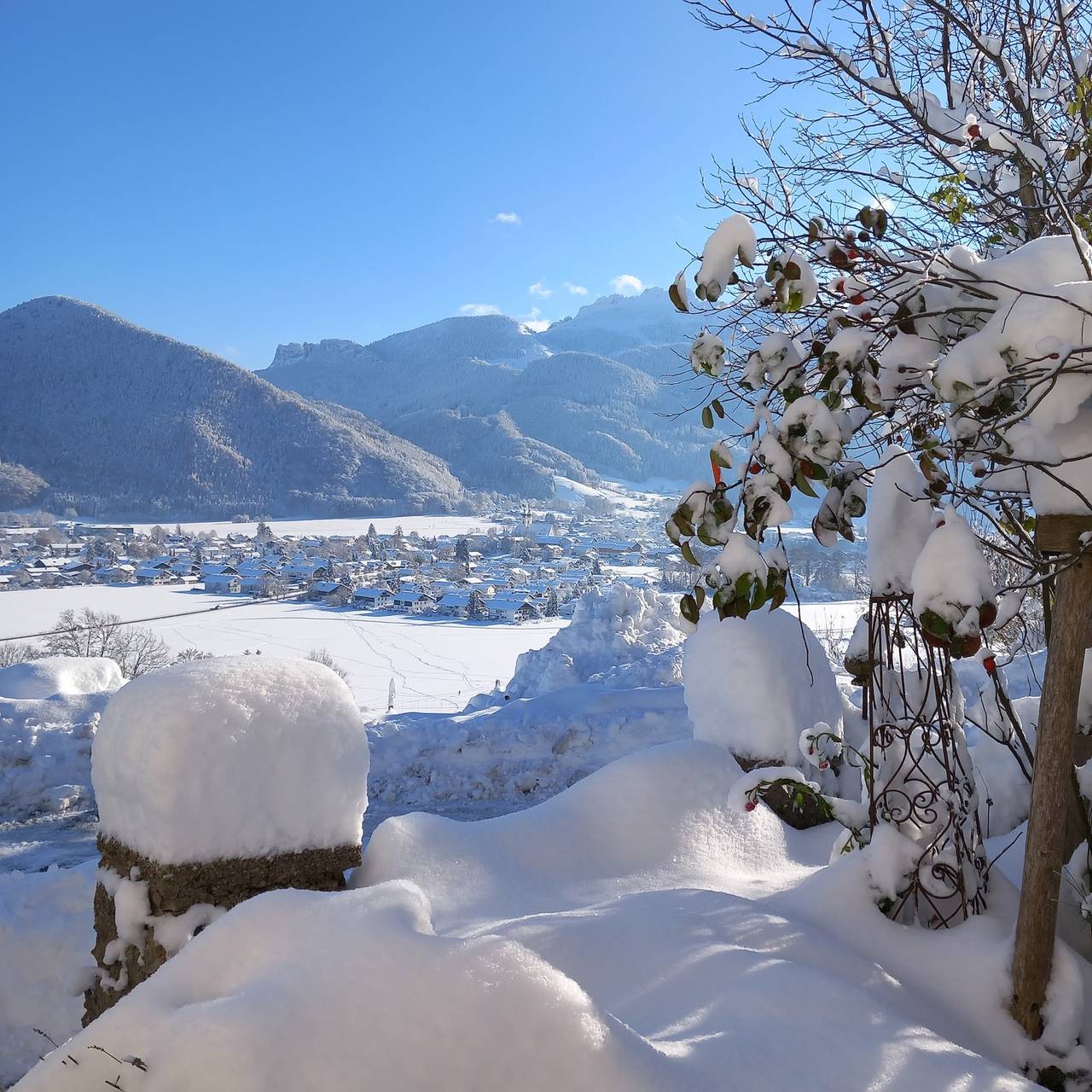 Ferienwohnung Schuster am Fellerer - Holiday flat 47 sqm with two bedrooms and south-facing balcony in Aschau im Chiemgau, Lago Chiem