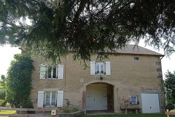 Gîte pour 4 personnes, avec jardin à Fougerolles