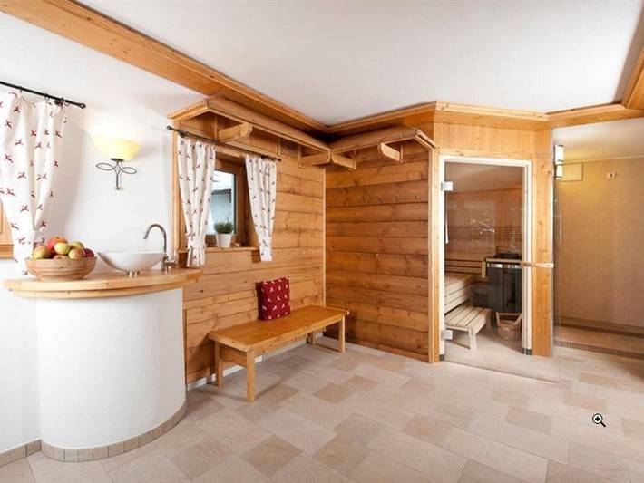 Ferienwohnung für 3 Personen, mit Garten und Balkon, kinderfreundlich