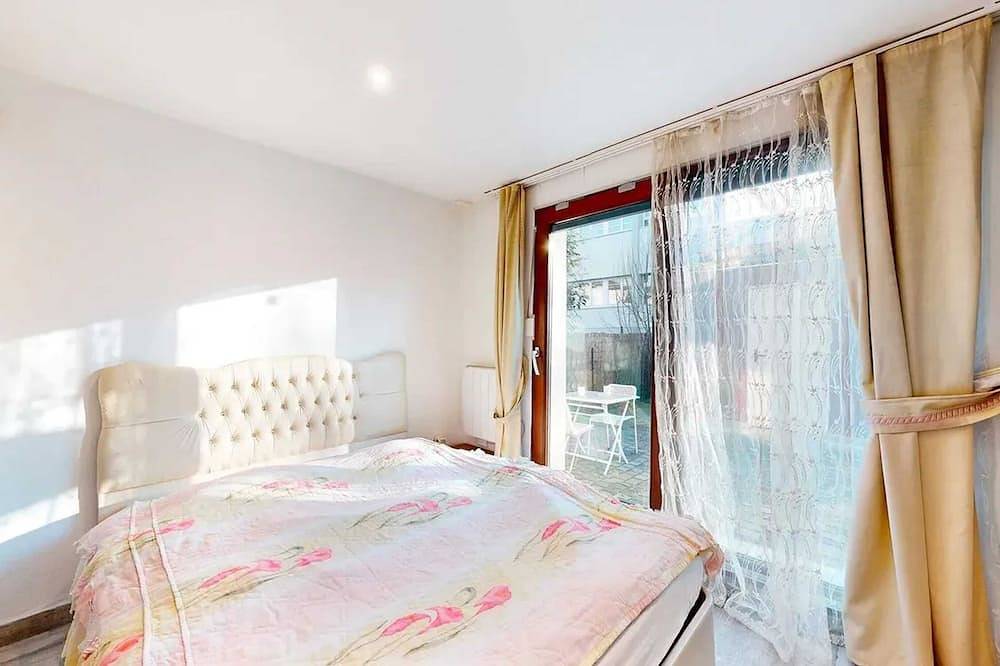 Entire apartment, Homerez - Apartment in Schiltigheim in Schiltigheim, Strasbourg region