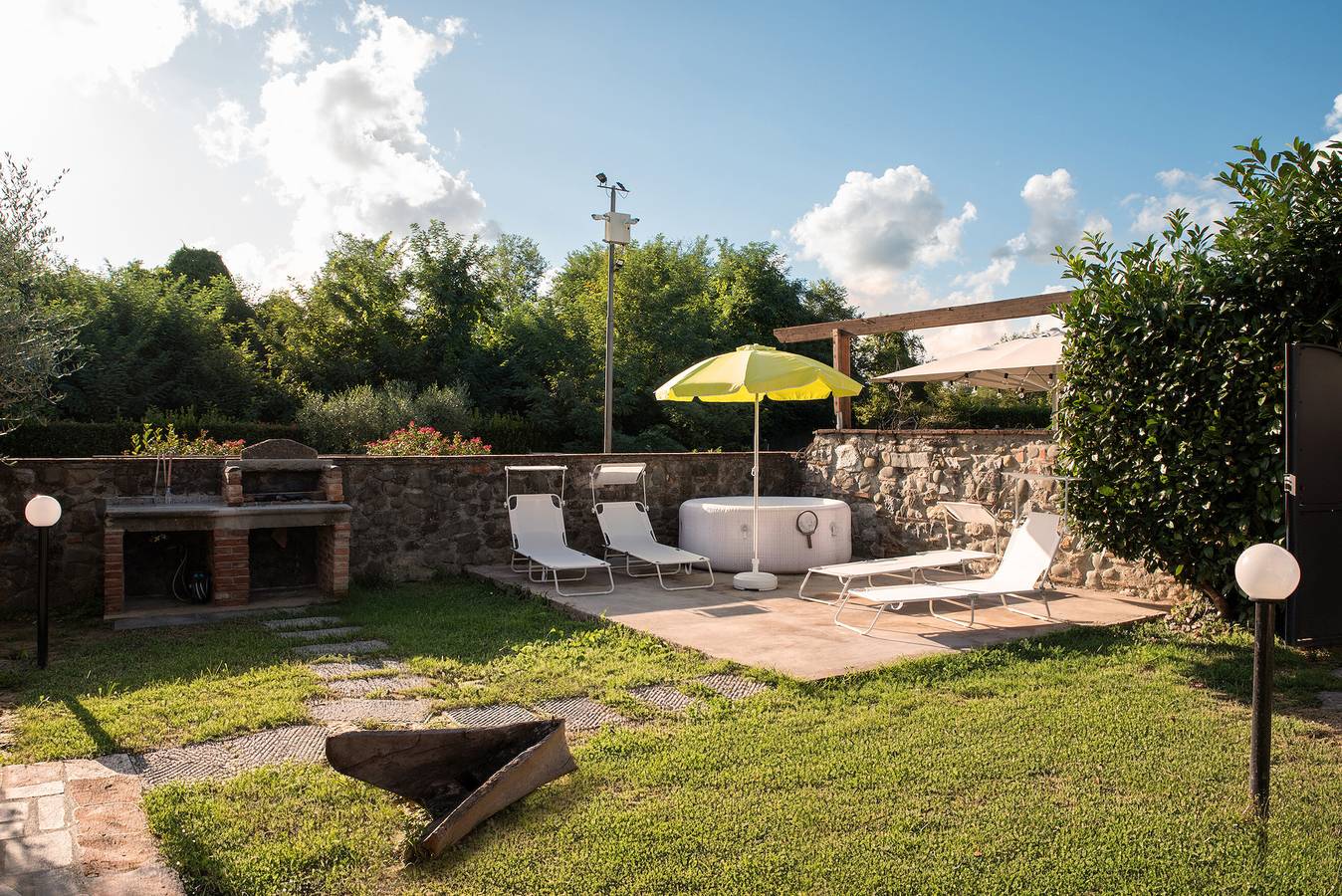 Ferienhaus 'Il Rifugio di Andrea' mit privatem Garten, Wlan und Klimaanlage in Capannori, Colline Lucchesi