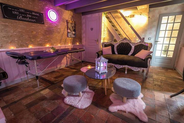 Location de vacances pour 2 personnes, avec jacuzzi et jardin à Arçay - 4