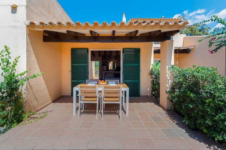 Appartement de vacances pour 2 personnes, avec terrasse ainsi que jardin et piscine - 1