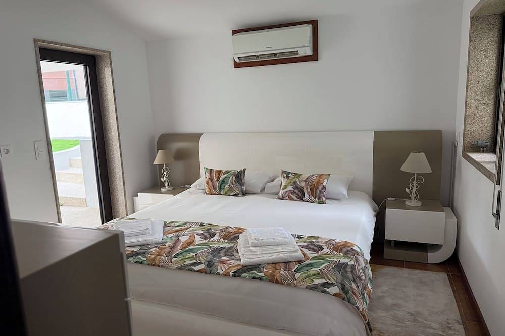 Casa Pinto Douro, your vacation home with a breathtaking view. in Baião, Douro-Tal