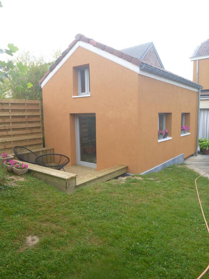 Comfort Triple Room with Shower in Nivelles, Province du Brabant wallon