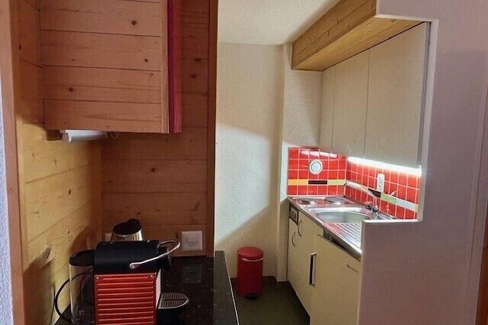 Ganze Wohnung, Saint-Luc ist das ganze Jahr über von Sierre aus mit dem Auto oder Bus erreichbar. Das Val d'Annivie in Chandolin, Anniviers