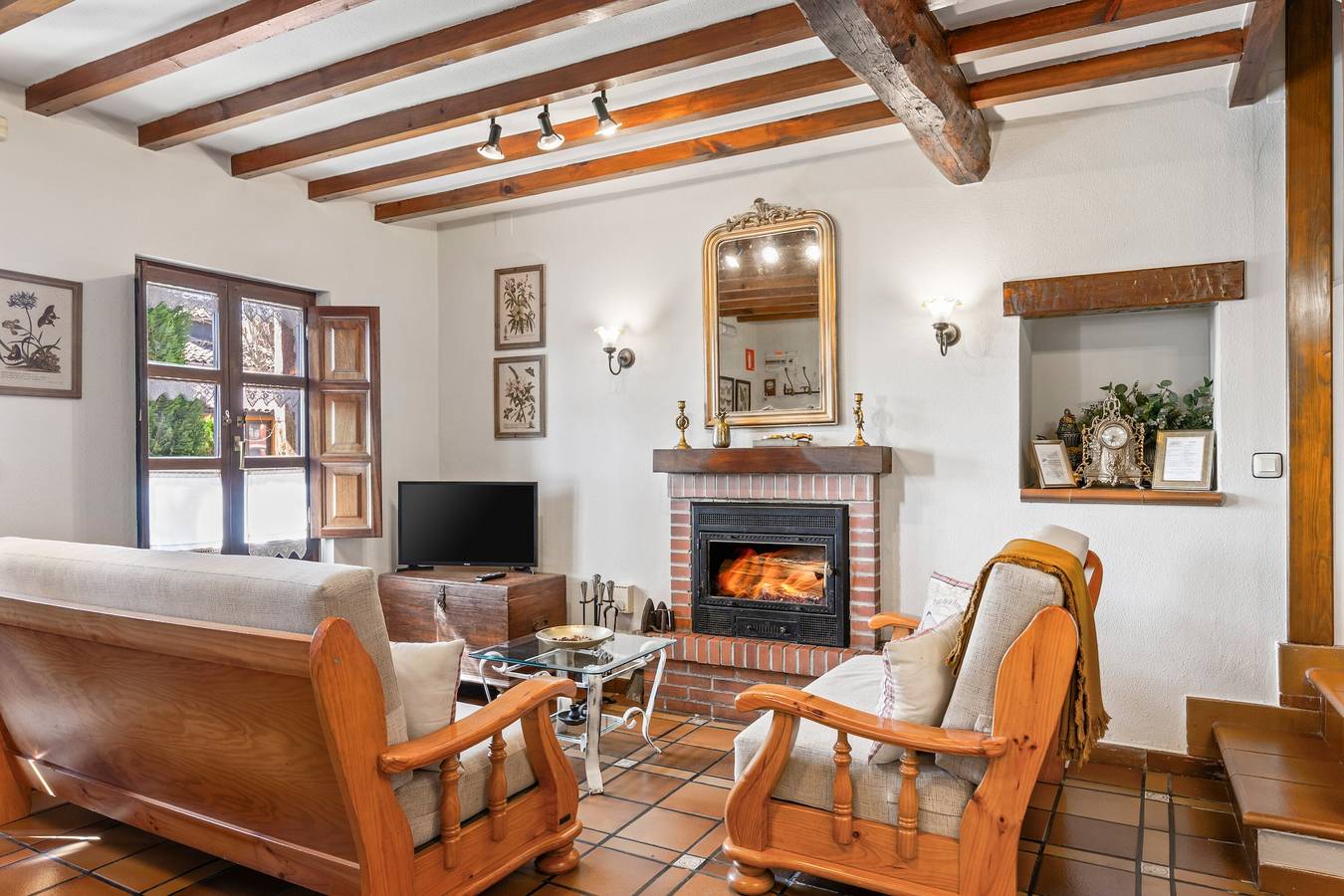 Casa rural 'Casa Rosaura' con vistas a la montaña, terraza privada y Wi-Fi in Cabranes, Costa Verde