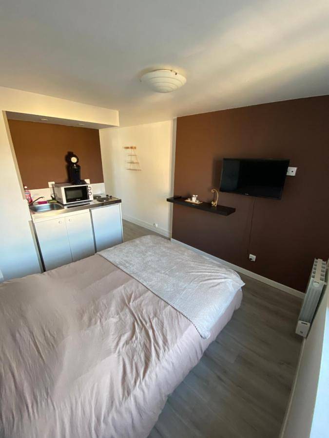 Cottage pour 2 personnes, avec terrasse à Carcagny