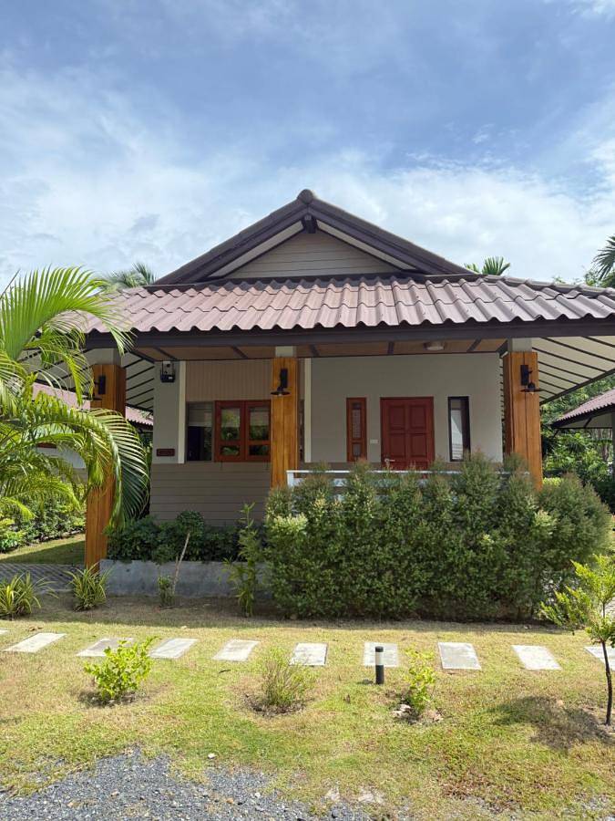 Maison d’hôte pour 2 personnes, avec piscine ainsi que jardin et vue dans Koh Samui - 4