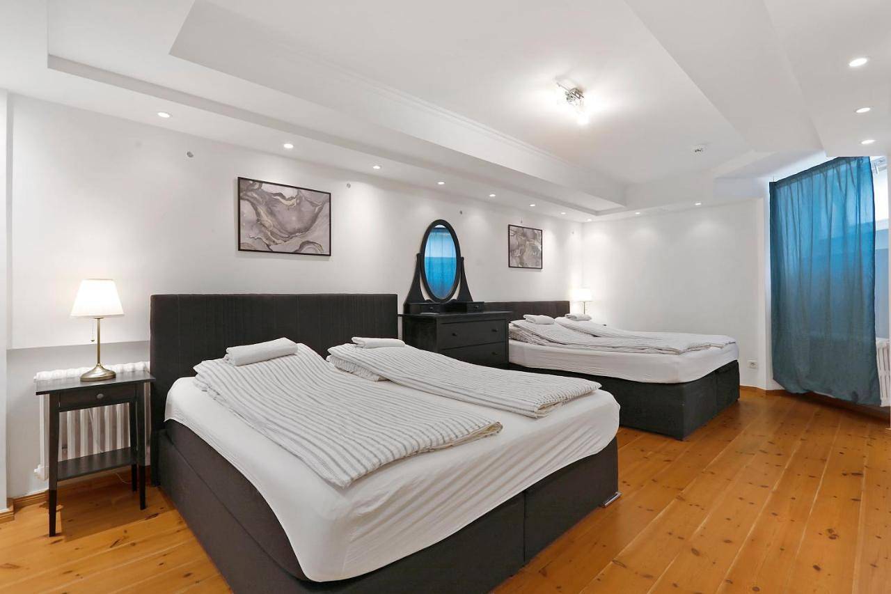 Apartamento entero, Three-Bedroom Apartment in Centro de Berlín, Berlín