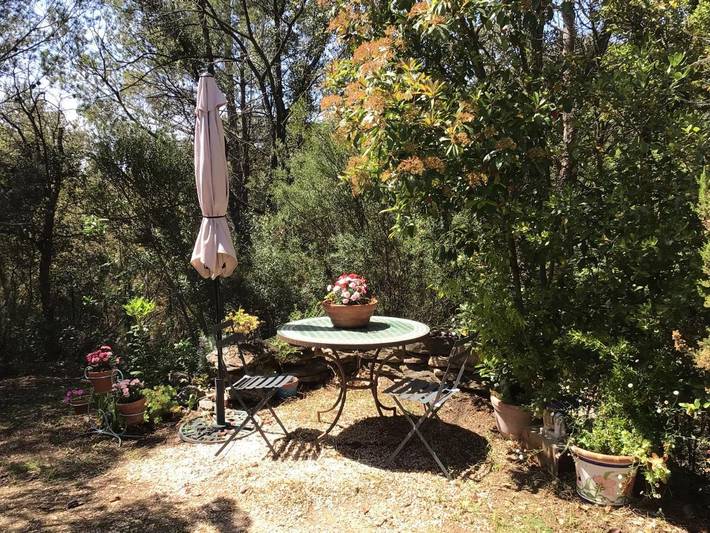 Tente pour 2 personnes, avec piscine ainsi que vue et jardin, animaux acceptés dans le Var - 3