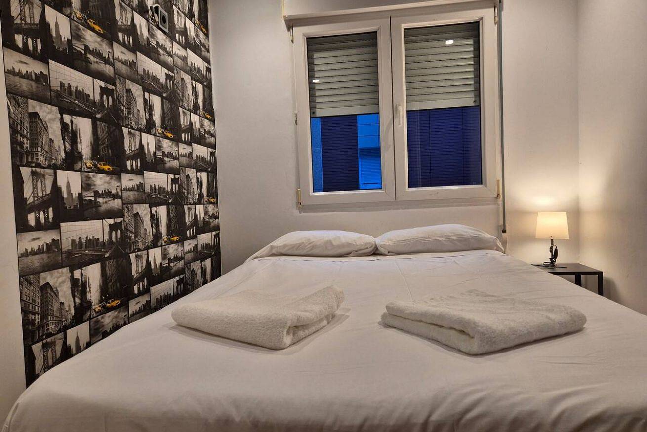 Apartamento entero, 184A Barrio la Arena con 4 dormitorios in Distrito Centro (Gijón), Gijón