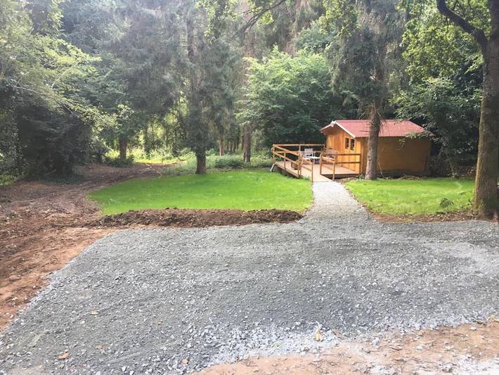 Gîte pour 2 personnes, avec jardin ainsi que vue et terrasse à Lanvellec - 3
