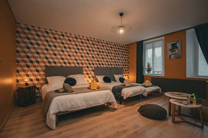 Location de vacances pour 9 personnes, avec jardin à Vireux-Wallerand - 4