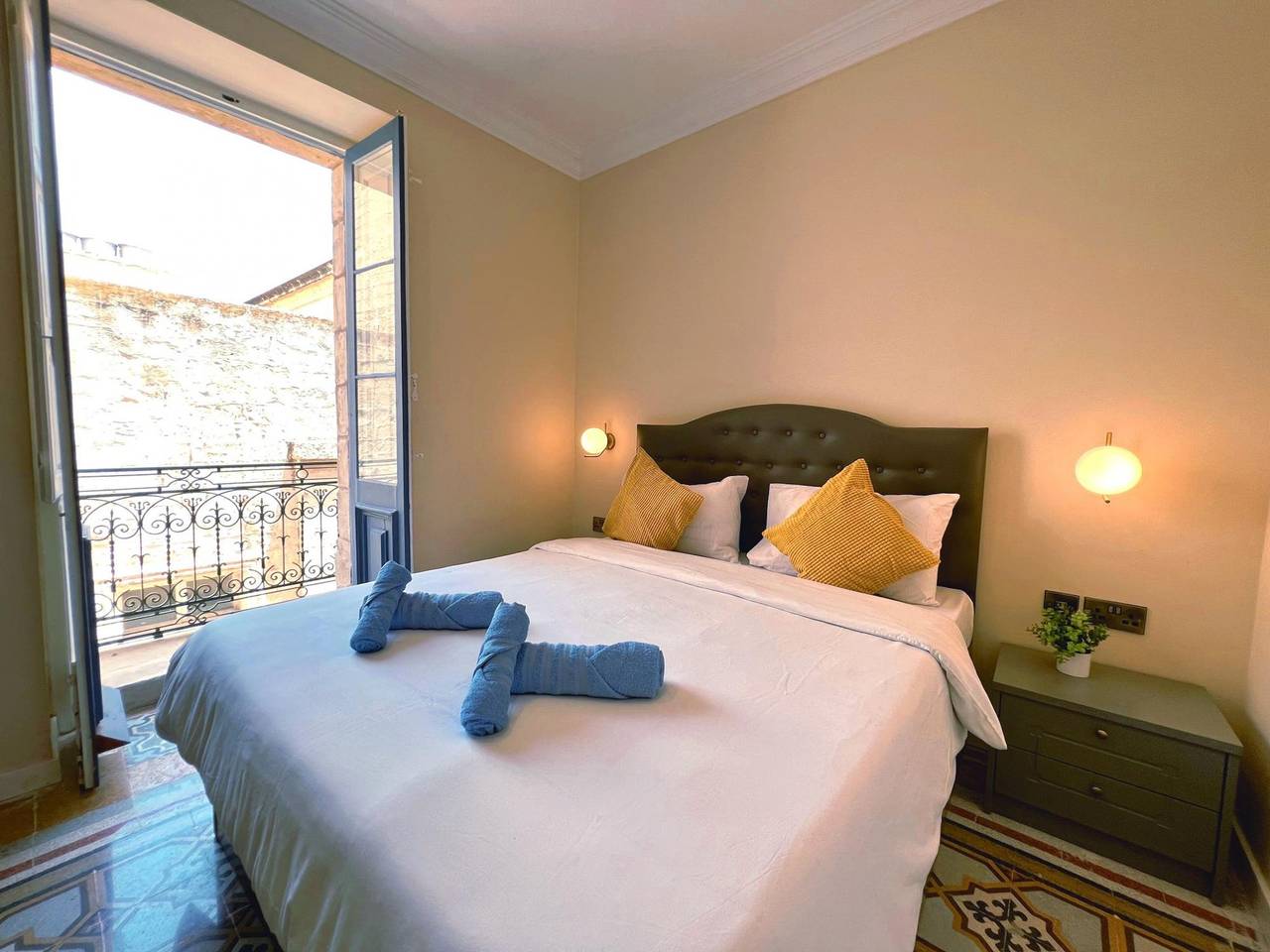 Appartamento intero, [Self Check-in] 1Br Refurbished Apartment in Valletta, Isola di Malta