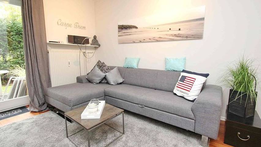 Ferienwohnung für 2 Personen, mit Garten in der Lübeck